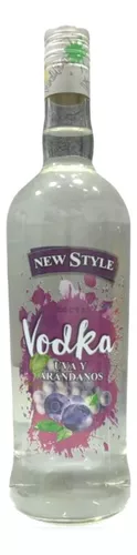 Vodka Uva y Arándano New Style 1L
